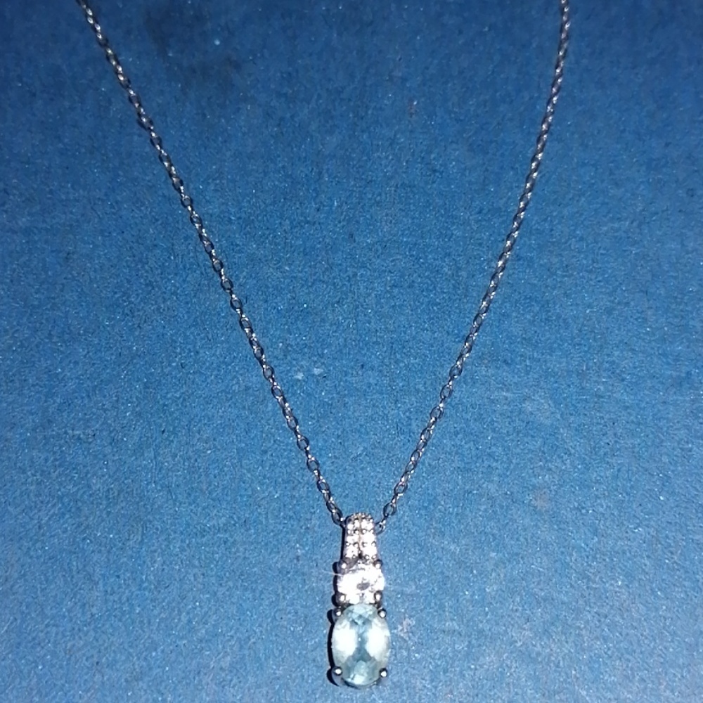 Sterling silver necklace with aquamarine Pendant